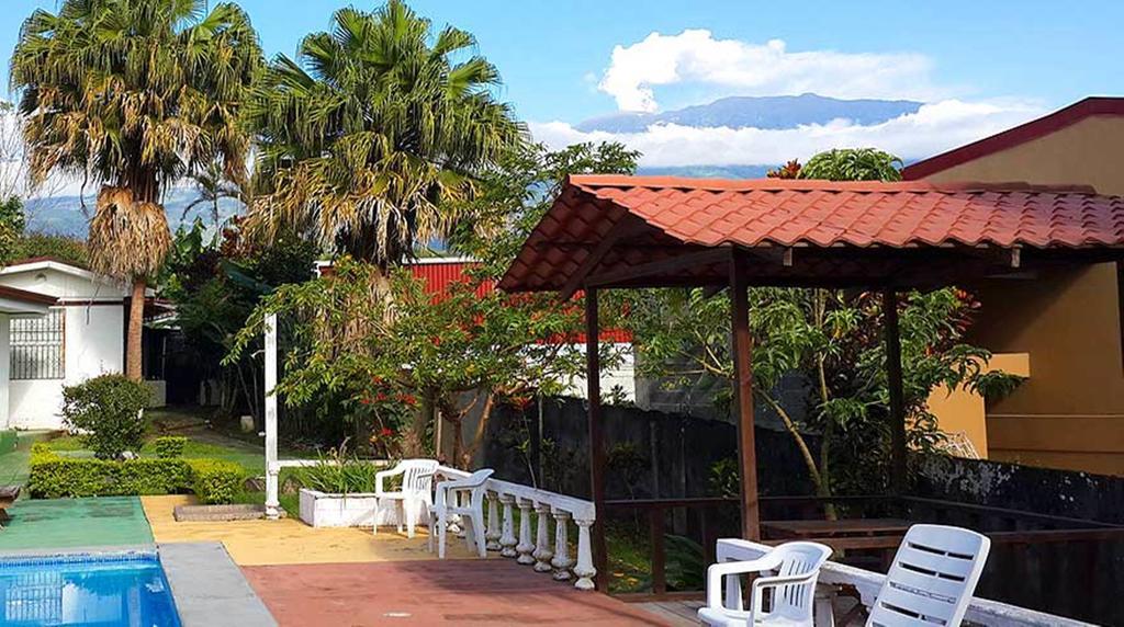 Hotel Wagelia Dominica 图里亚尔瓦 外观 照片